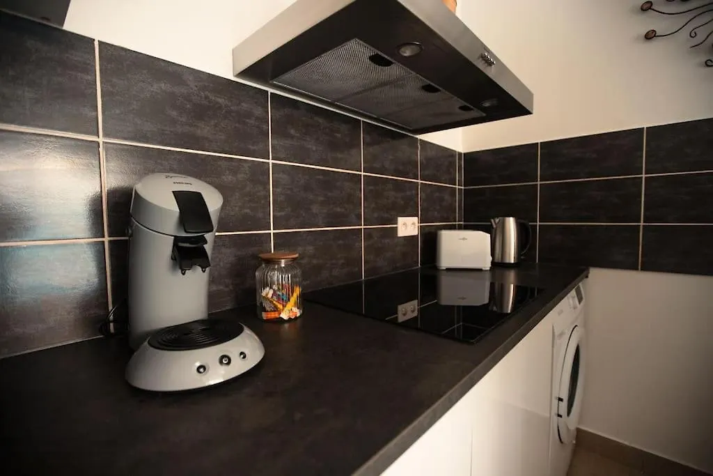 Ferienwohnung L'Onde Douce - T2 Cosy - Proximite Tram T3 & T7 Décines-Charpieu Frankreich